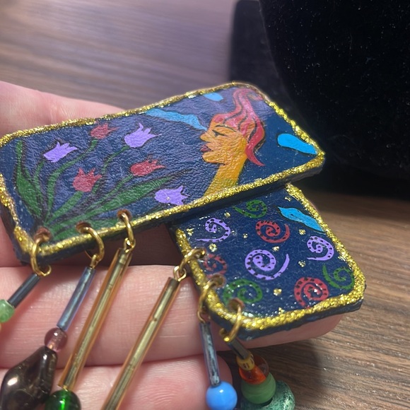 🍄Vintage Hand Painted Genuine Leather Artisan Brooch & Earring Set - Picture 5 of 8